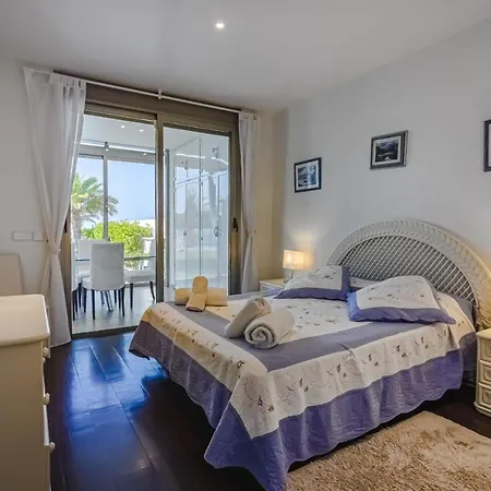 Eleonora, Luxury With Heated Pool Ocean View In Adeje, Tenerife Villa