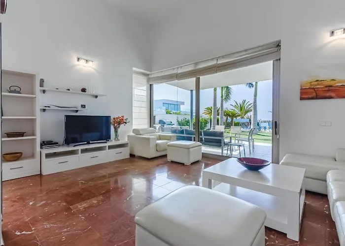 Eleonora, Luxury With Heated Pool Ocean View In Adeje, Tenerife Costa Adeje (Tenerife)