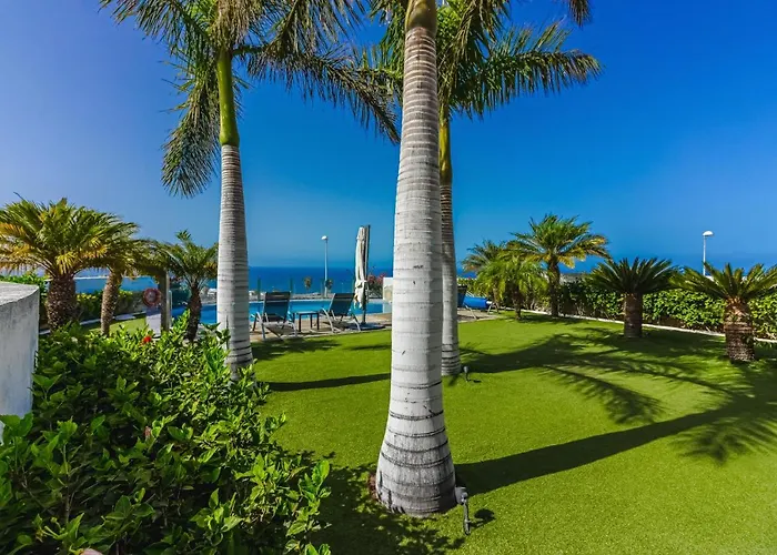 Villa Eleonora, Luxury With Heated Pool Ocean View In Adeje, Tenerife