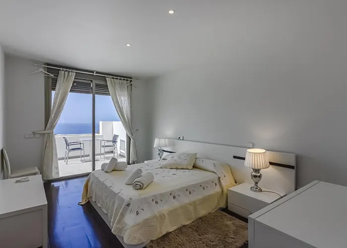 Eleonora, Luxury With Heated Pool Ocean View In Adeje, Tenerife Villa *