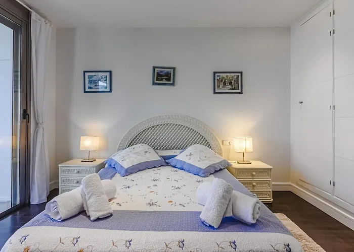 Eleonora, Luxury With Heated Pool Ocean View In Adeje, Tenerife Villa *