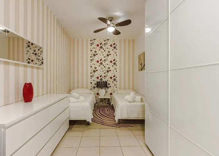 Eleonora, Luxury With Heated Pool Ocean View In Adeje, Tenerife Villa *