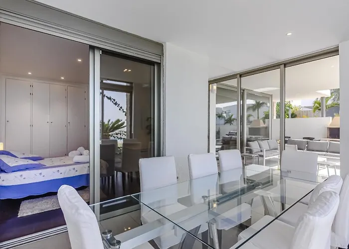 Eleonora, Luxury With Heated Pool Ocean View In Adeje, Tenerife Villa Costa Adeje (Tenerife)